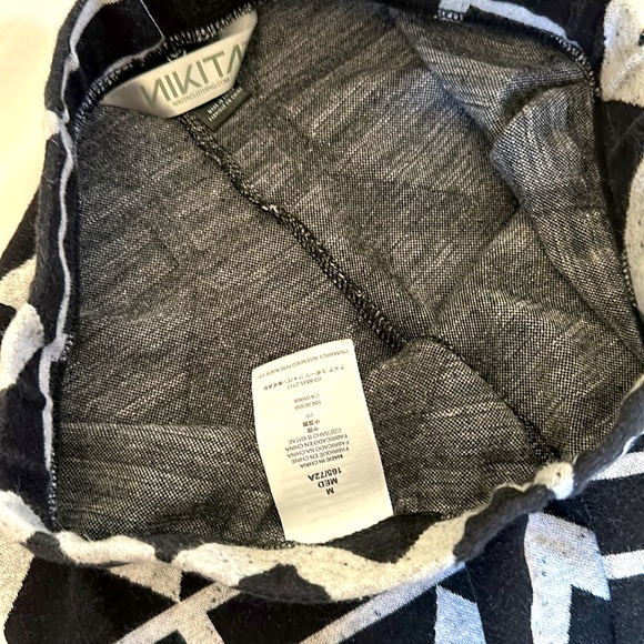 Nikita Kaya legging - Picture 8 of 8